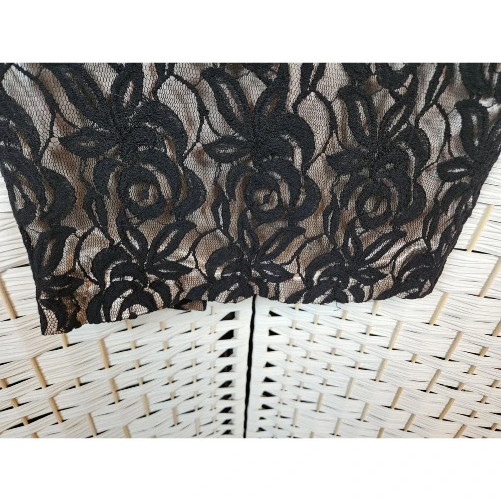 Dahlia Collection Womens Sz 4 Lined Lace Skirt Formal Party